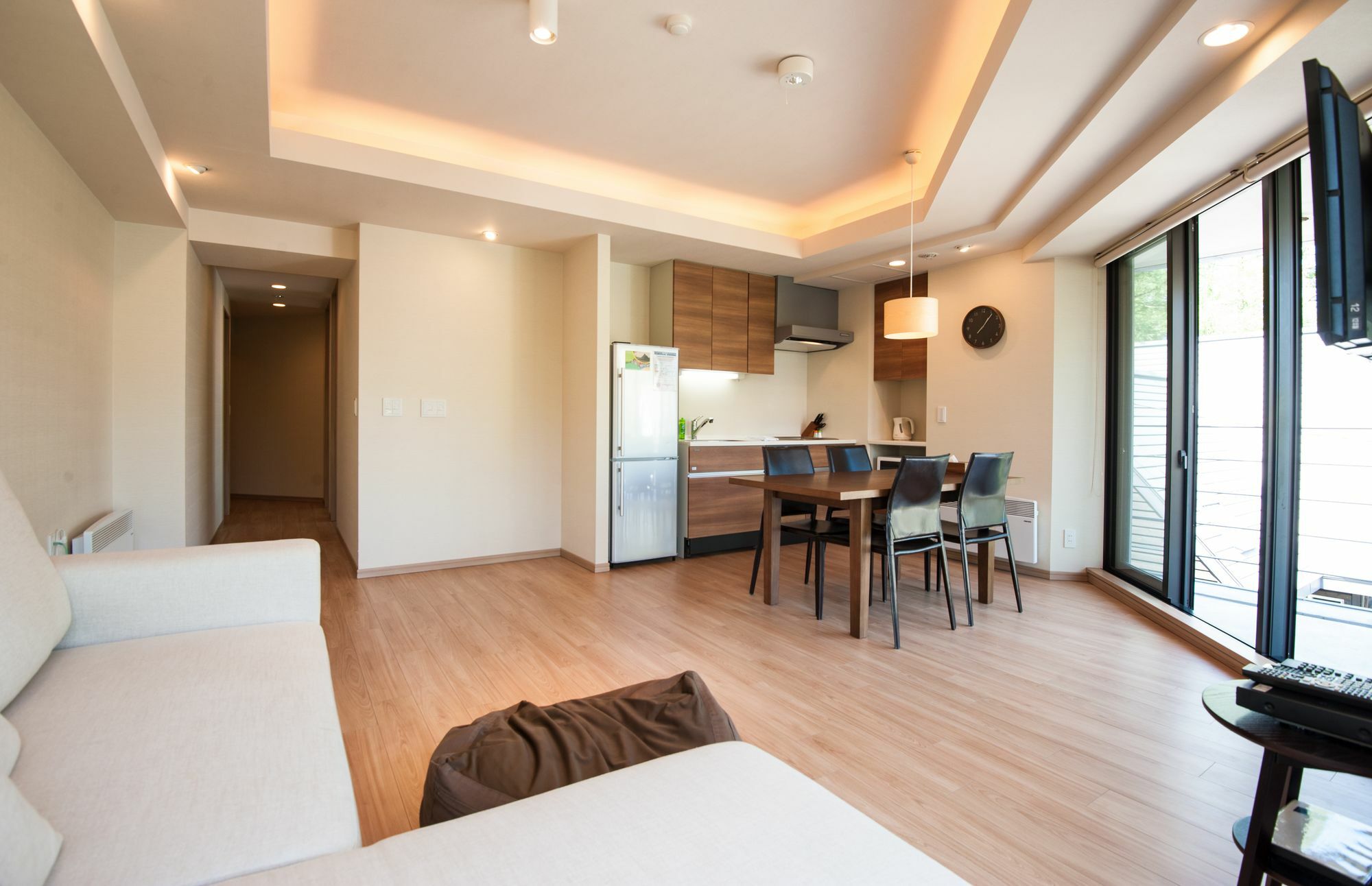 Akazora Aparthotel Кучан Екстериор снимка