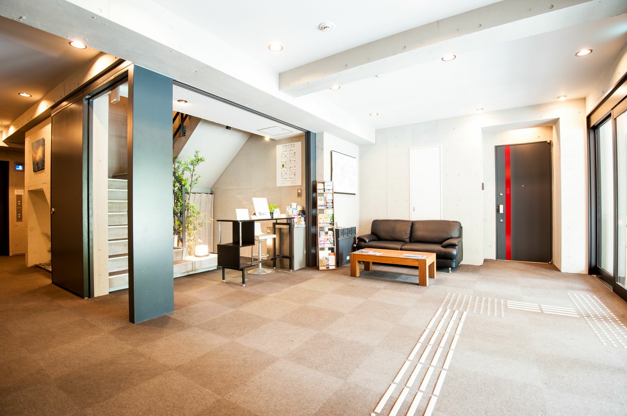 Akazora Aparthotel Кучан Екстериор снимка